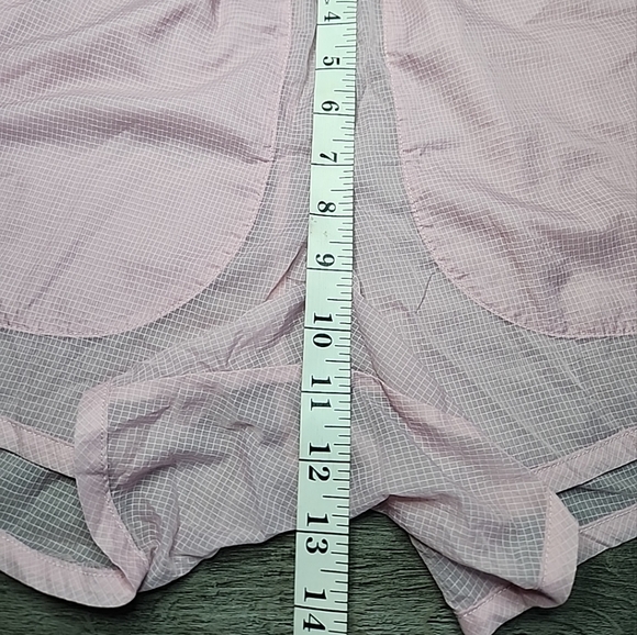 Outdoor Voices M Breaklite Windbreaker 4" Pink Grid Nylon Overlay 2 Pocket Short - Picture 9 of 11